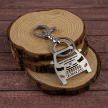 Load image into Gallery viewer, Toyota Innova Crysta Stainless Steel Customized Car Keychain with Custom Number Plate &amp; Message