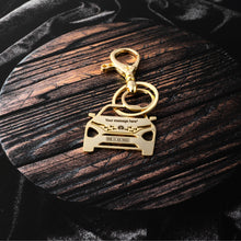 Load image into Gallery viewer, Tata New Safari Stainless Steel Customized Car Keychain with Custom Number Plate and Message