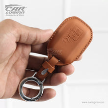 Load image into Gallery viewer, Carloginn PU-3D Leather Key Case for Maruti Suzuki 3 Button Smart Key